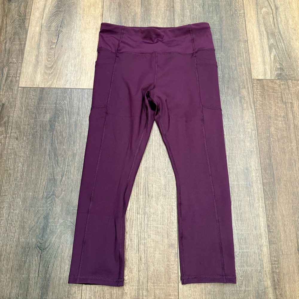 NWT Avia purple athletic leggings